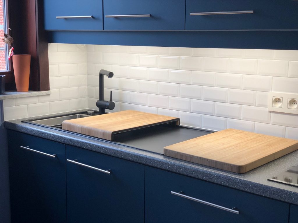 Blanco-linus-antraciet-blanco-axia-incl. snijplank