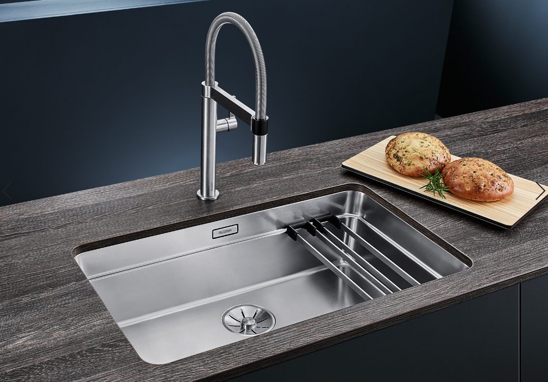 2-392.jpg Blanco Etagon 700-U 524270 Enkele Keukenspoelbak RVS Inclusief Rails Onderbouw